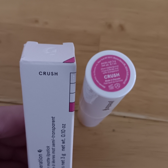 Glossier Generation Sheer Matte Lipstick π Color Crush UNSCENTED - Picture 4 of 4